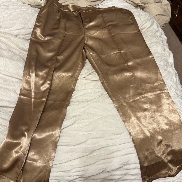 Women's Gold Two-Piece Suit - Picture 7 of 13